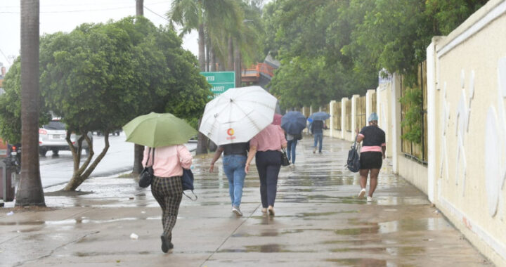 Lunes de lluvias y temperaturas calurosas por el polvo del Sahara