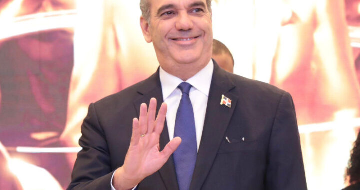 El presidente Abinader ha recibido al menos cinco amenazas a través de redes sociales